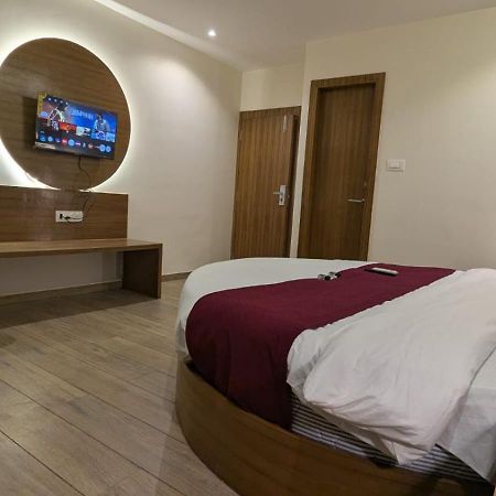 Hotel Silver Park Bombay Esterno foto