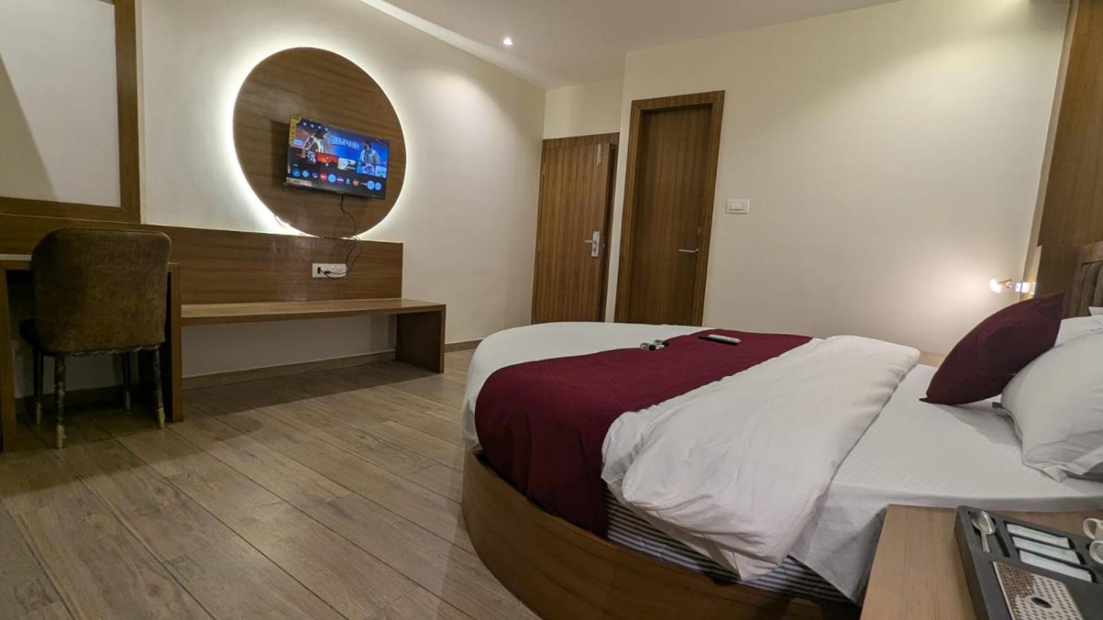 Hotel Silver Park Bombay Esterno foto
