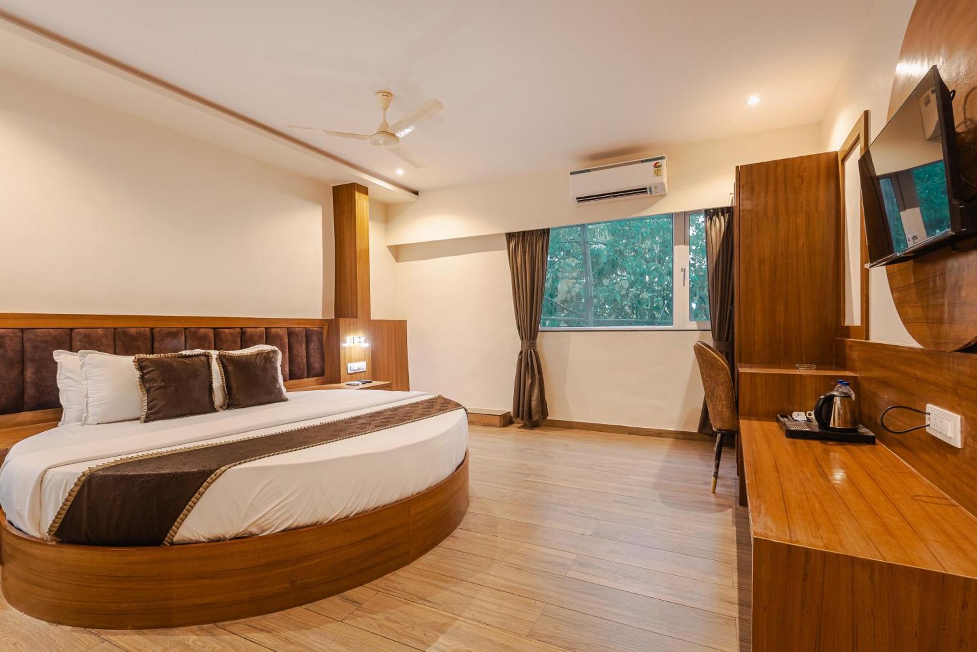 Hotel Silver Park Bombay Esterno foto